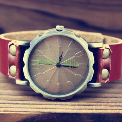 Retro Neutral Leather Watch